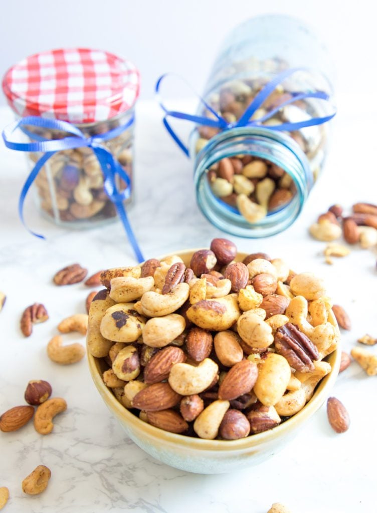 A bowl or a jar to go party nuts
