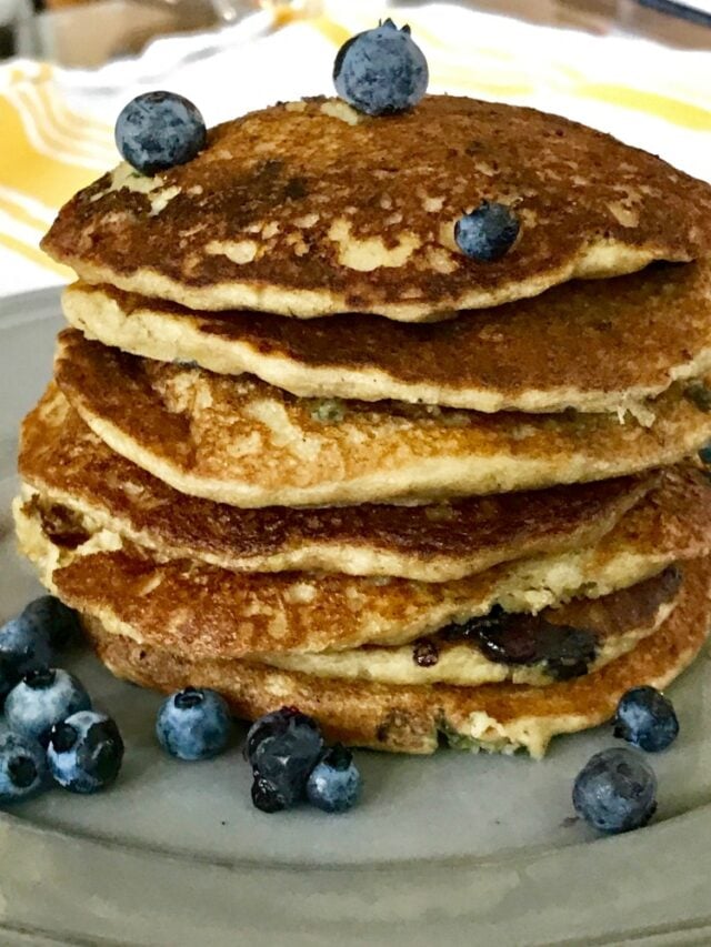 cropped-gluten-free-pancake-stack.jpg