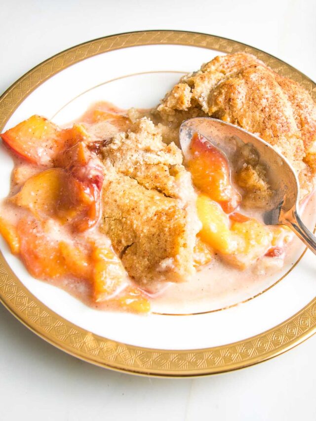 cropped-Homemade-Peach-Cobbler-24.jpg