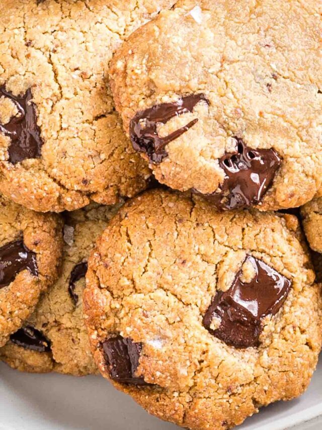 Vegan Tahini Chocolate Chip Cookies